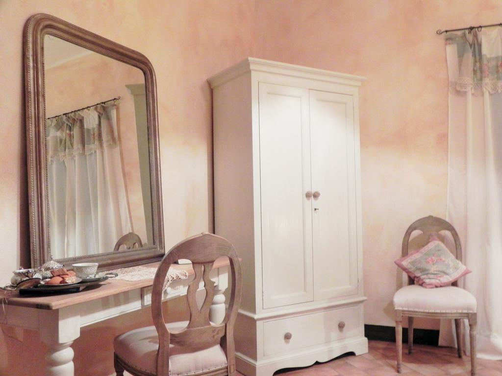 Agriturismo Sugheretello Semproniano Bilik gambar